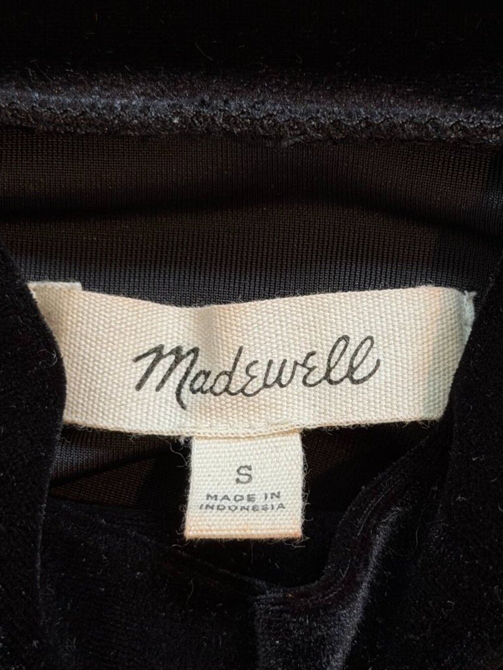 Madewell Black Velvet Mock Neck Short Sleeve Top S - Picture 5 of 7